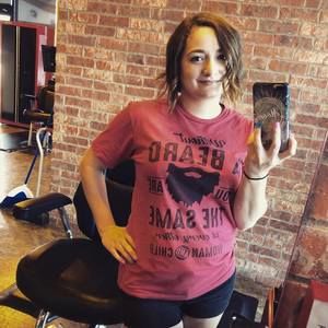 Meet your Posher, Laryn